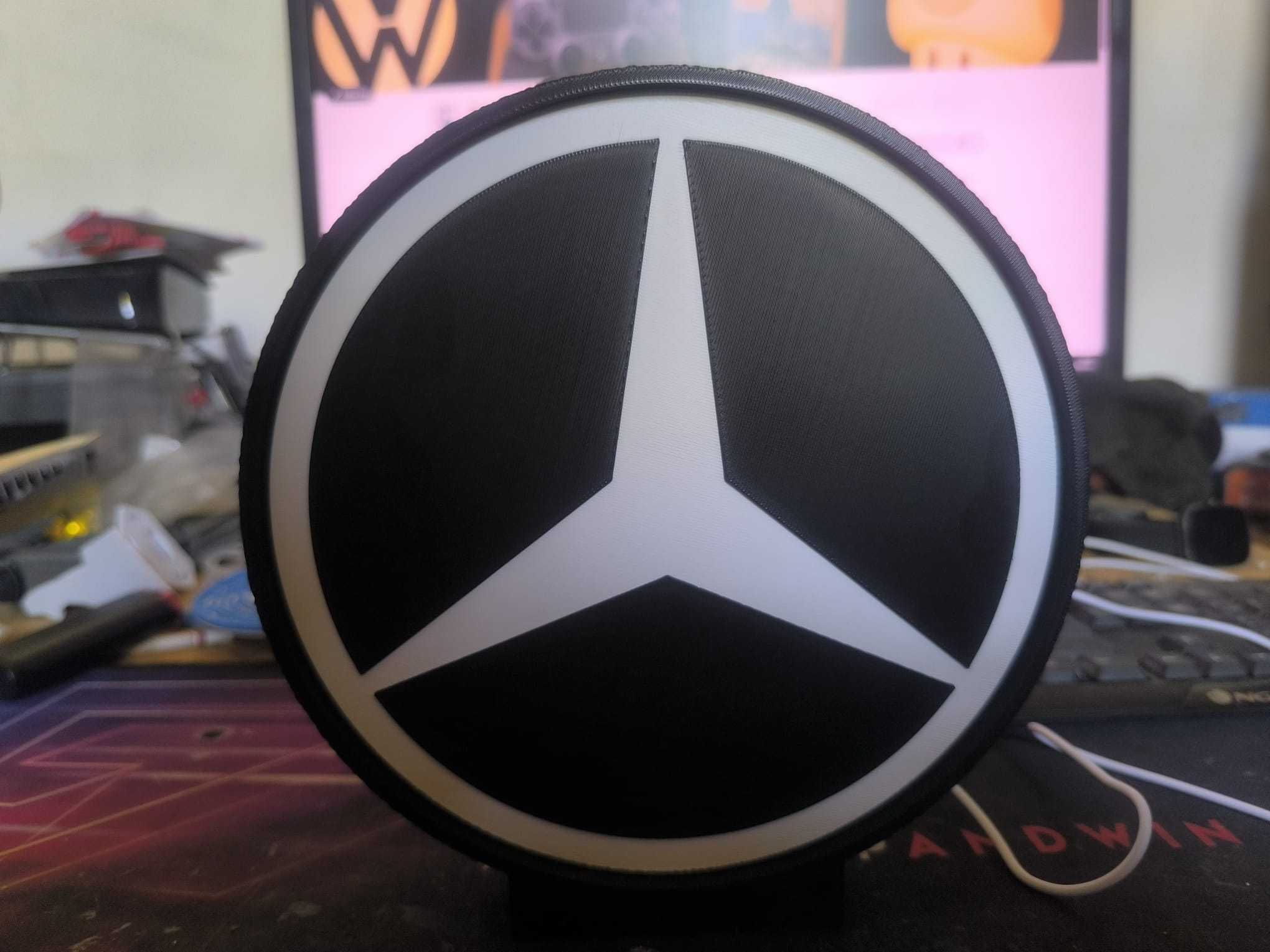 Luminária LED Mercedes-Benz Logo Moderno