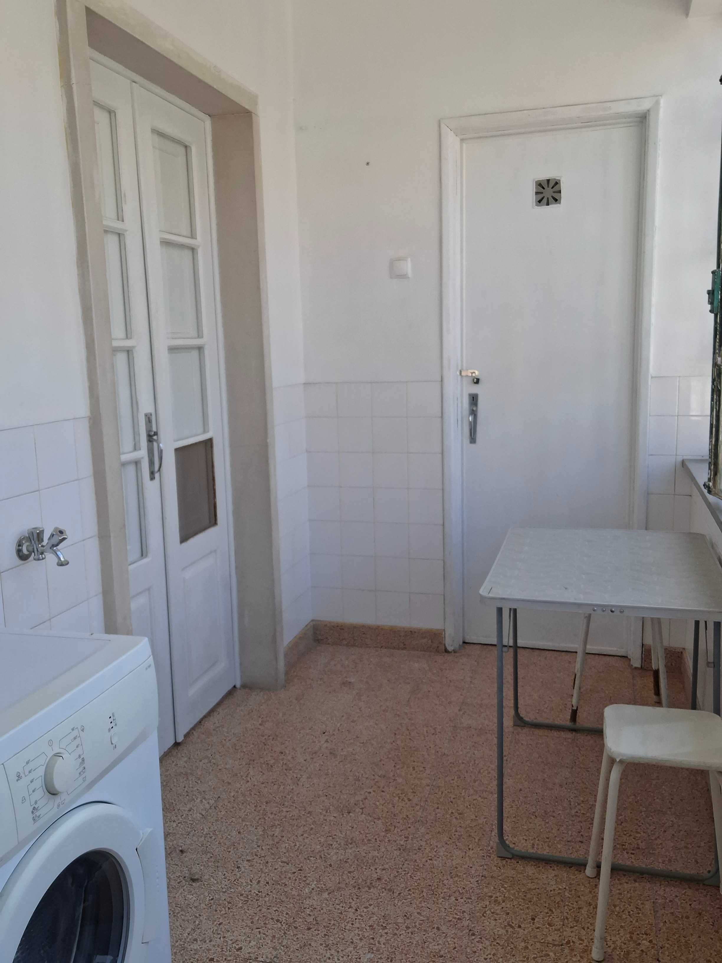 Quarto para Casal Santarém