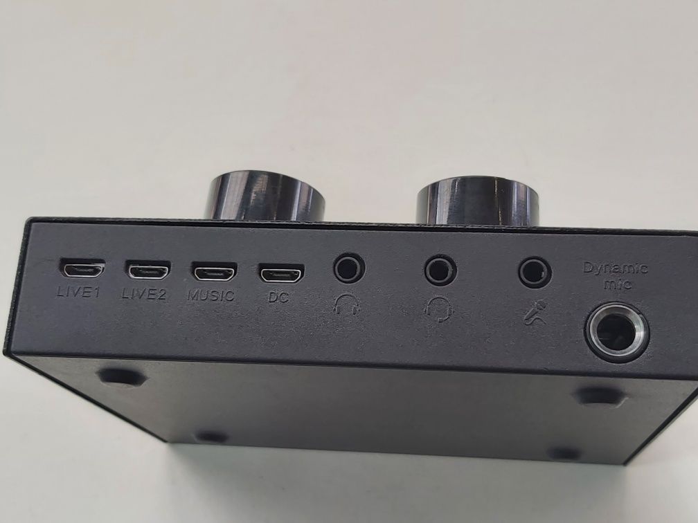 Звукова карта UKC V8 зовнішня з Bluetooth та вбудованими пресетами