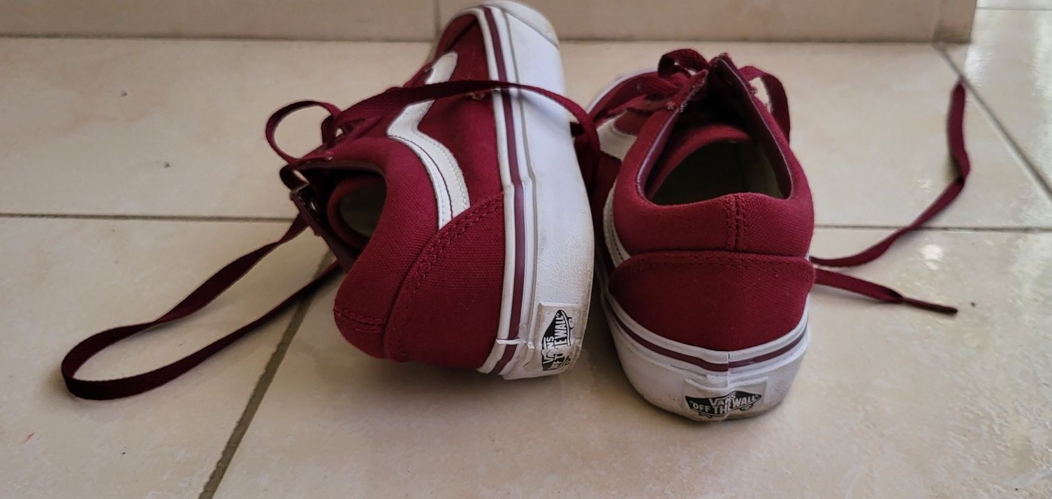 Tenis vans originais com oferta de outros