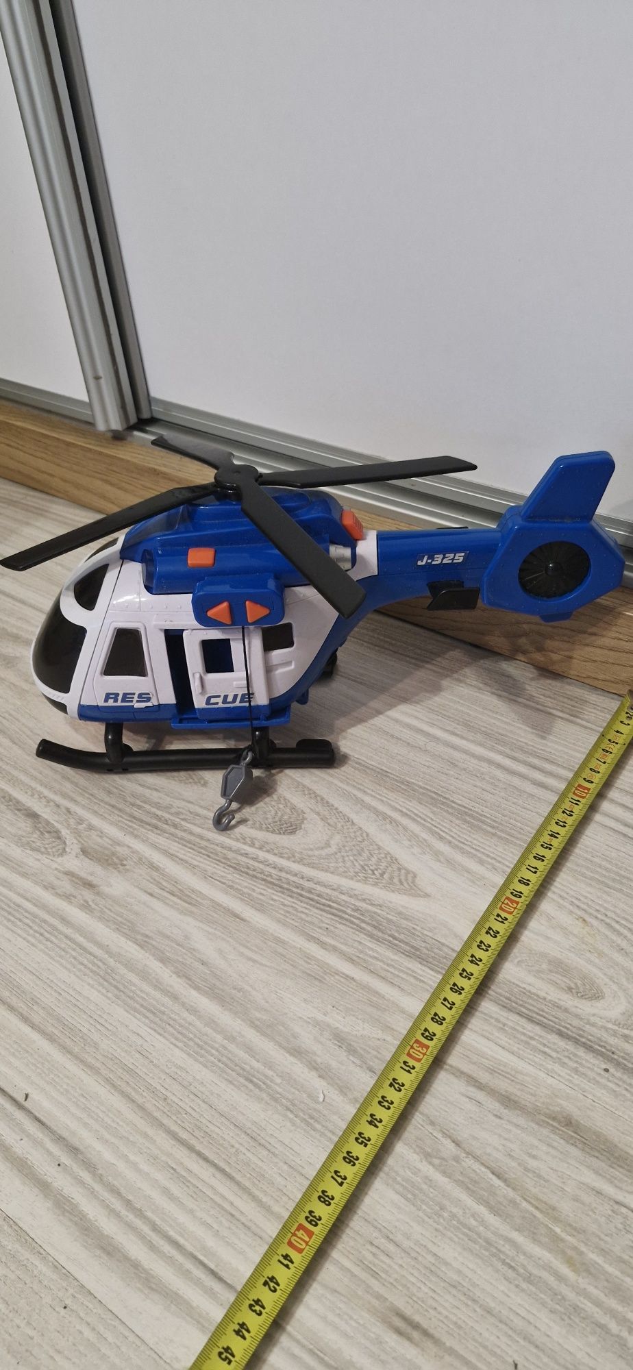 Helikopter dumel discovery