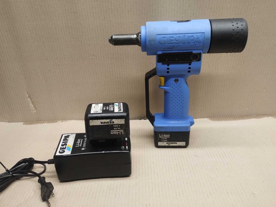 GESIPA Nitownica akumulatorowa AccuBird  zestaw