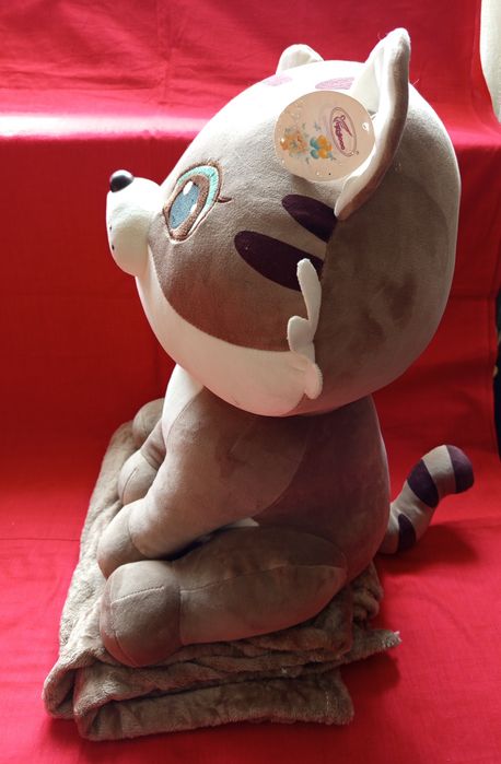 Игрушка,плед,подушка 3 в 1