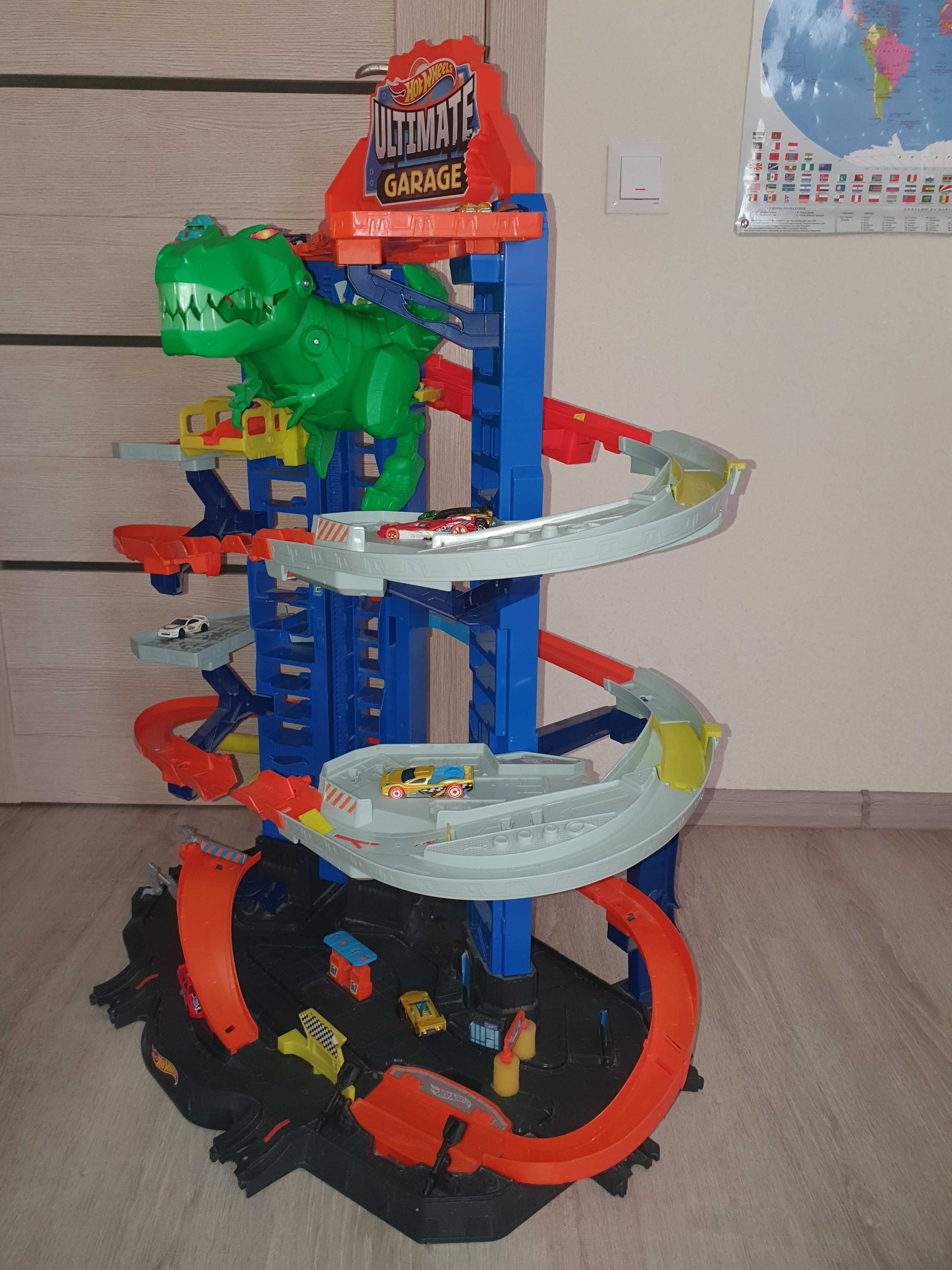 Легендарный гараж Hot Wheels T-Rex Mattel з динозавром