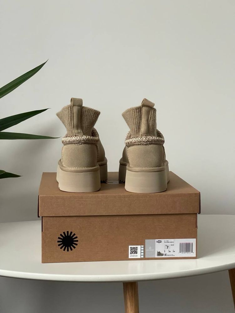 Трендові зимові угі Ugg Tasman Platform Sock Beige угі тасман
