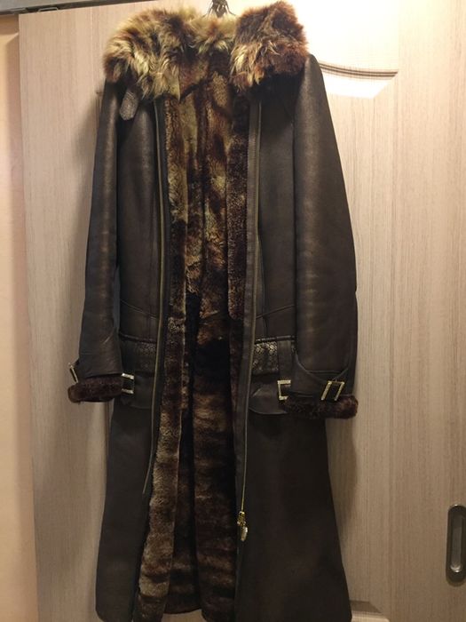 Продам дубленку женскую б/у ,мех тоскане.