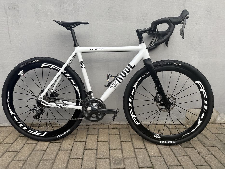 ROSE Pro DX Cross Rozmiar M Koła 28” Shimano Ultegra 2x11 Gravel Szosa