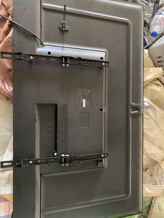 телевизор JVC LT-50MU639 50-дюймов 4к