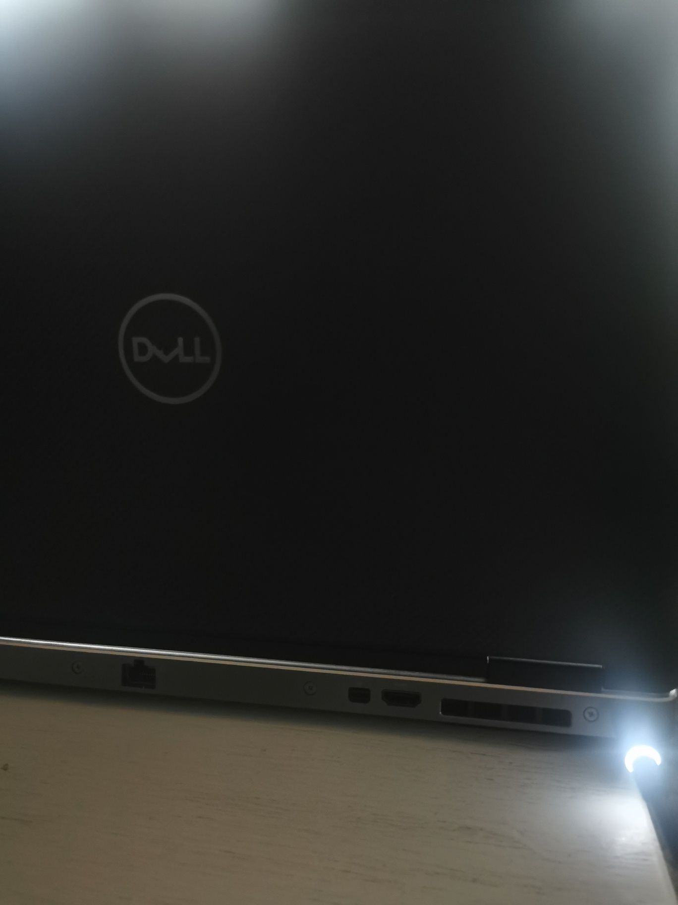Dell Precision 7530 i5-8400H Nvidia Quadro P2000