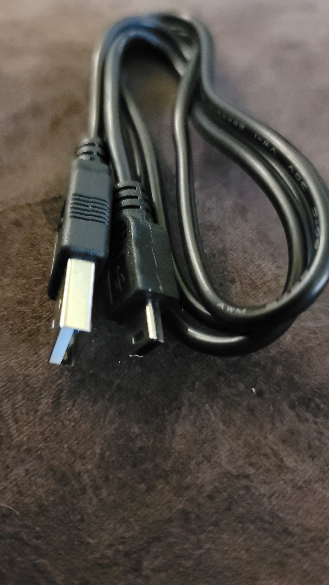 Кабель USB - mini USB