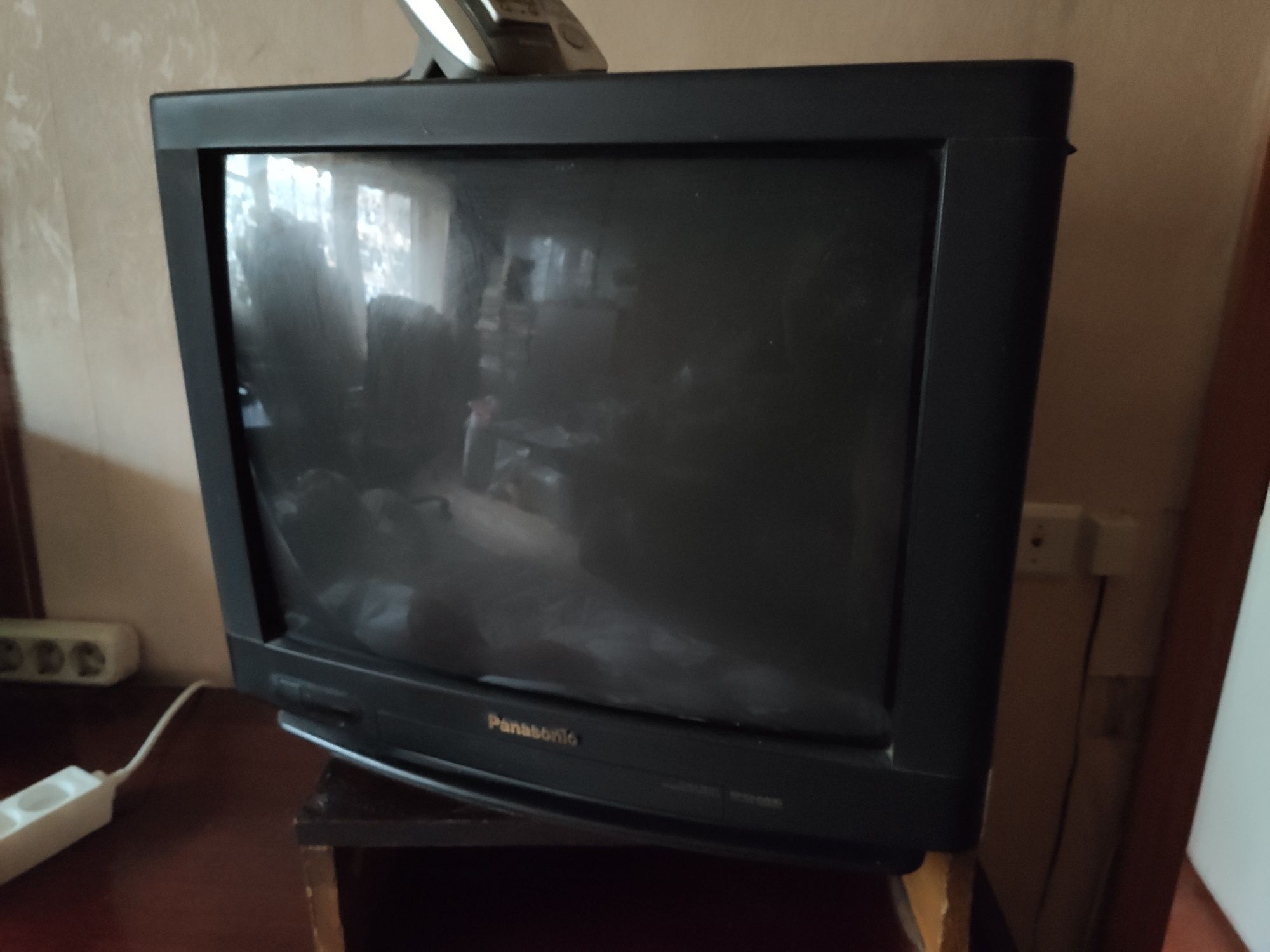 Продам Телевизор ламповый Panasonic на радиодетали