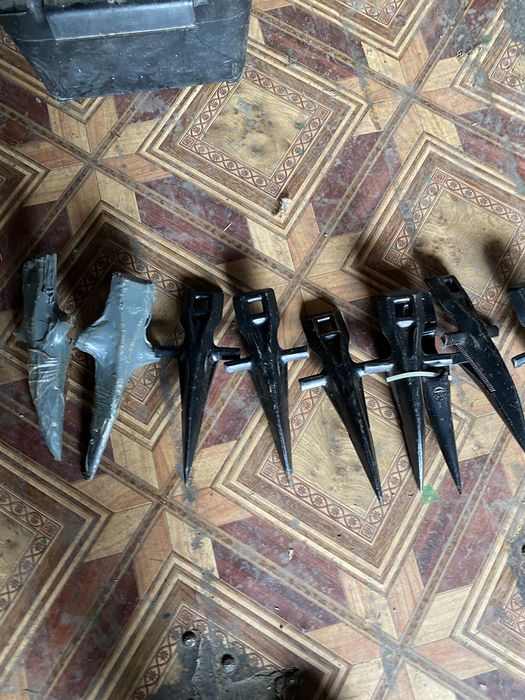 Палець жатки одинарний 522182 Claas, 176 мм