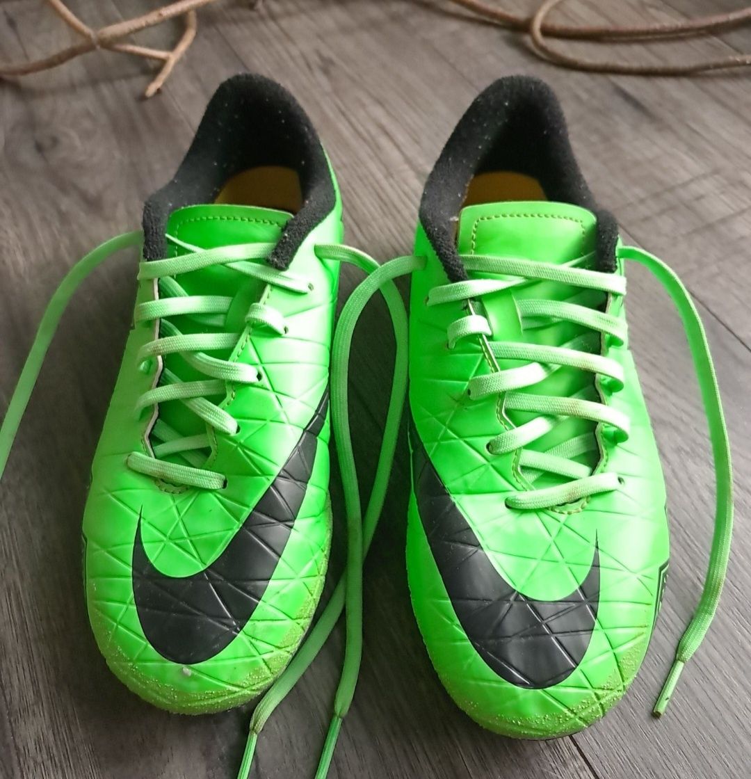АКЦІЯ !!! Бутси NIKE (р.36,5)