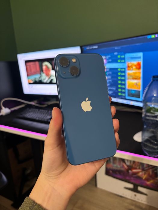iPhone 13 128 гб 69% батарея