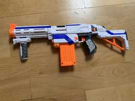 Pistolet Nerf Retaliator dla dzieci