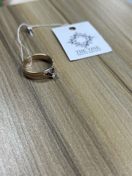 Продам каблучки 585 проби