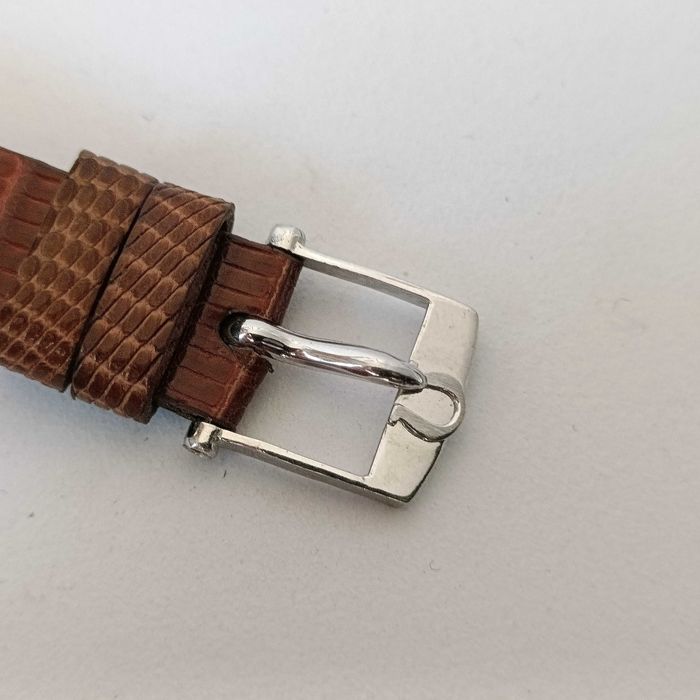 Złota damska Omega białe złoto 18 ct