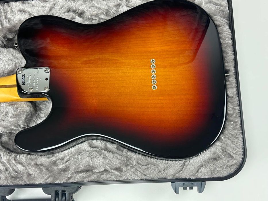 2023 Fender American Professional II Telecaster Sunburst (New, 1590$)