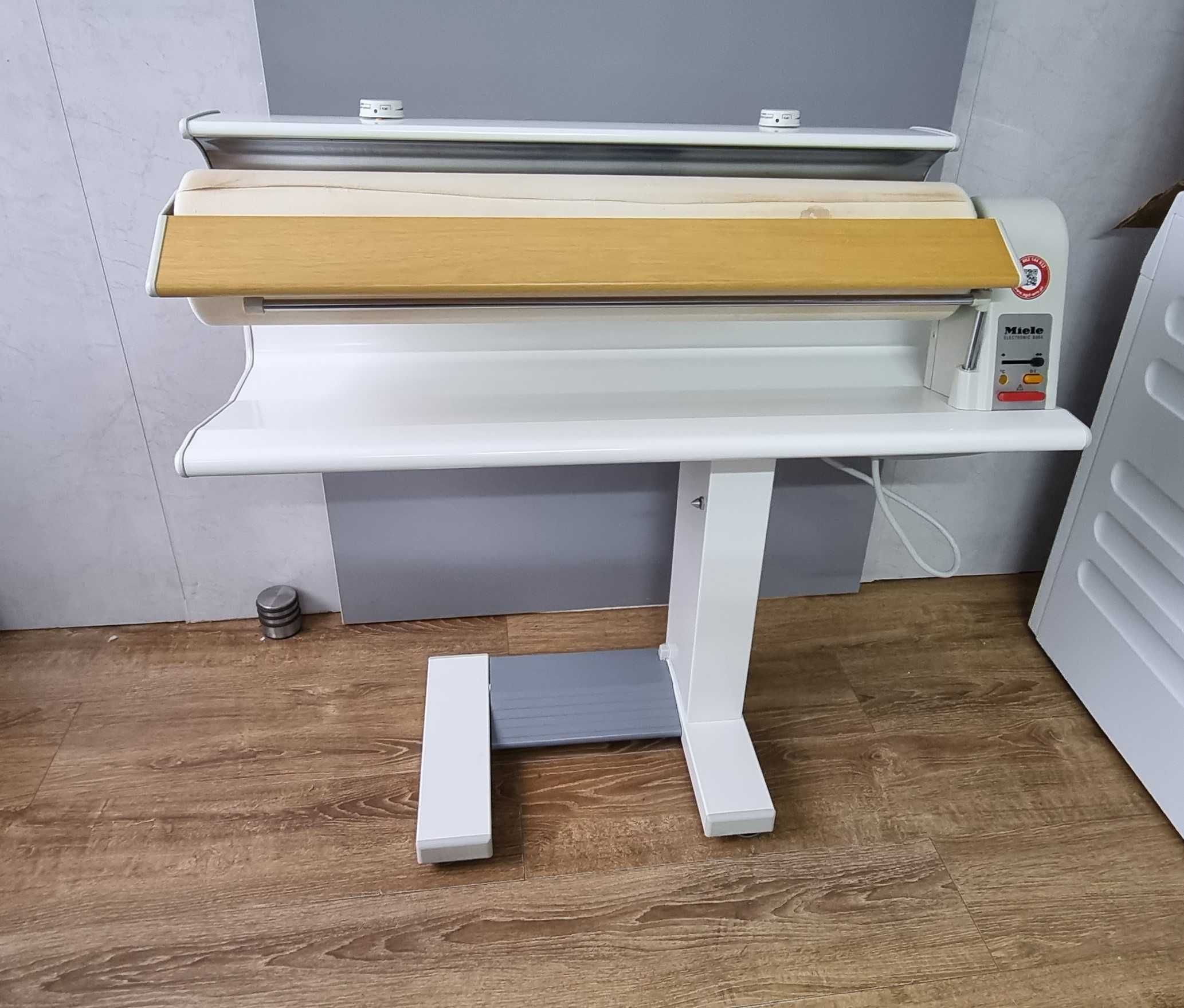 Magiel elektryczny, maglownica Miele B 864, szer.85cm, łatwa obsługa