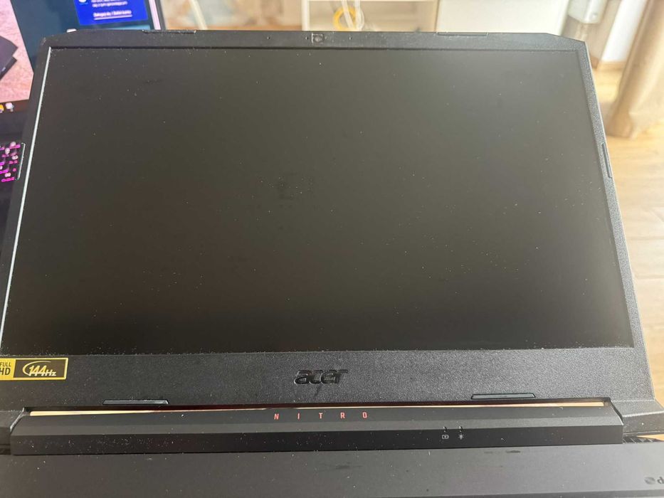 Laptop Acer Nitro 5 i5-10300H/GTX 1650Ti/16GB/SSD  144Hz
