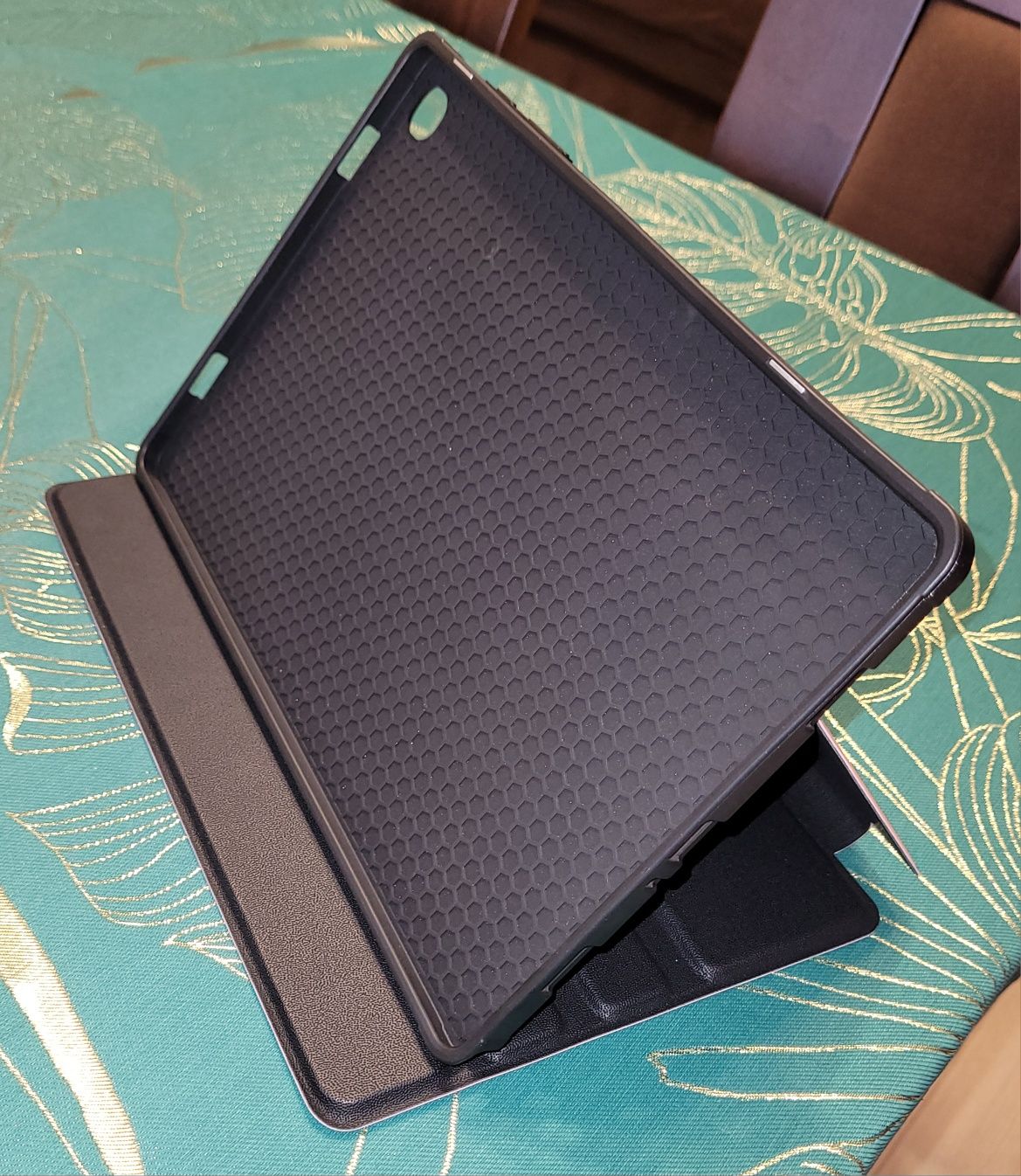 Etui na tablet Samsung Galaxy Tab A9+ (plus). 11 cali