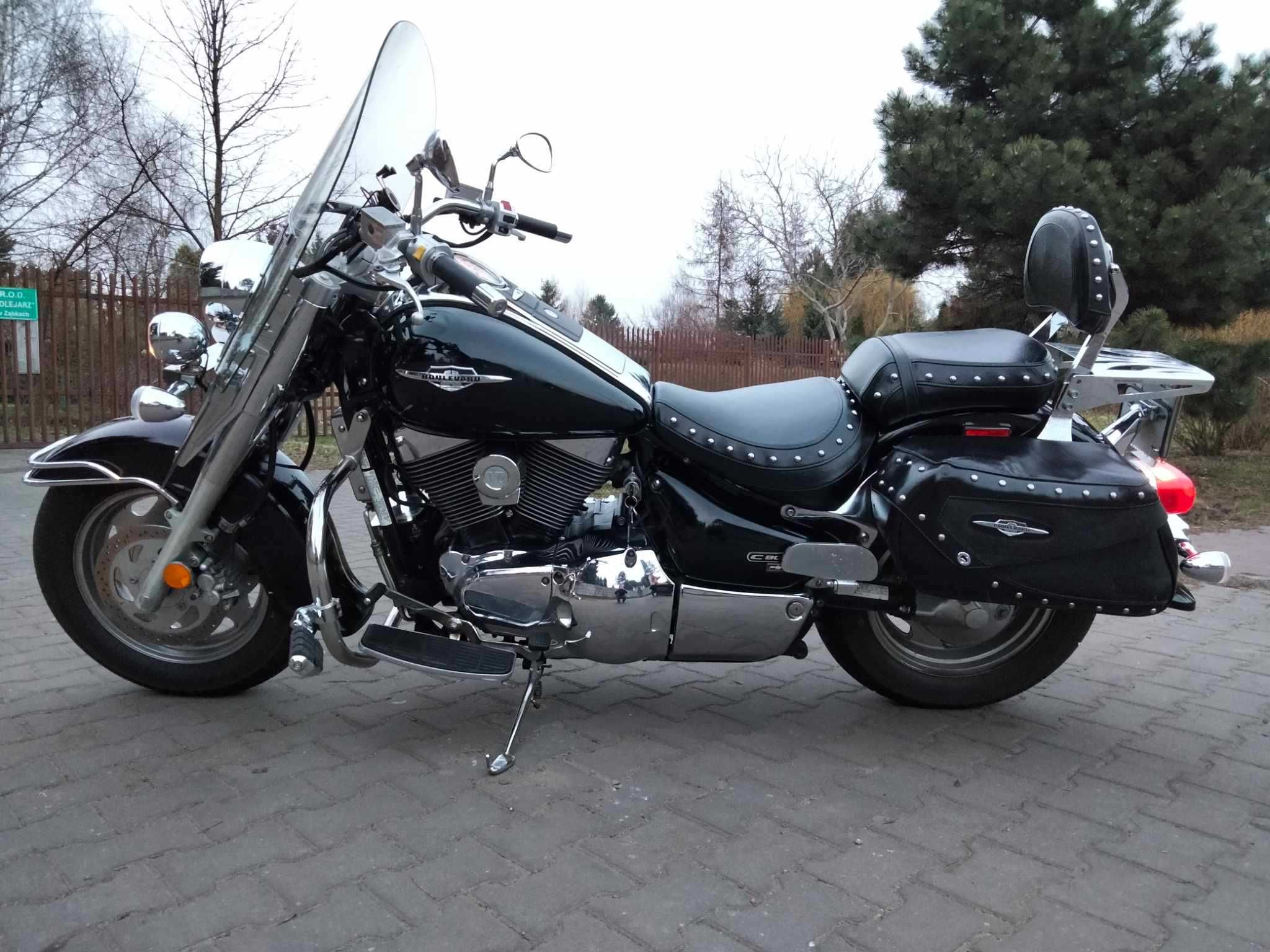 Suzuki VL 1500 Intruder LC - Boulevard C90. Niski przebieg. Ubrany.