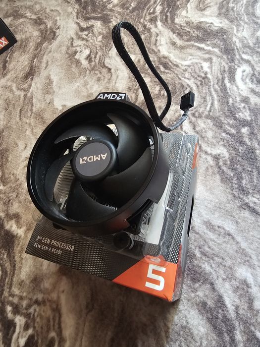 Комплект: MSI B450 Tomahawk max. Saphire RX590 nitro. Amd Ryzen 5 3600