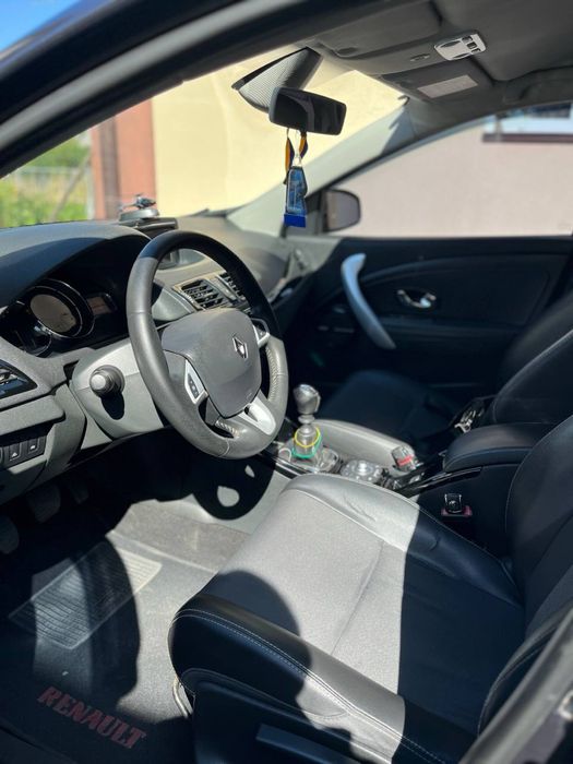 Продам Renault megane 3 BOSE