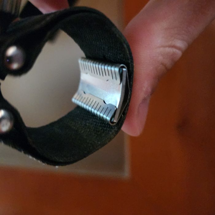 Abraçadeira rovner versa para o clarinete baixo/sax baritono