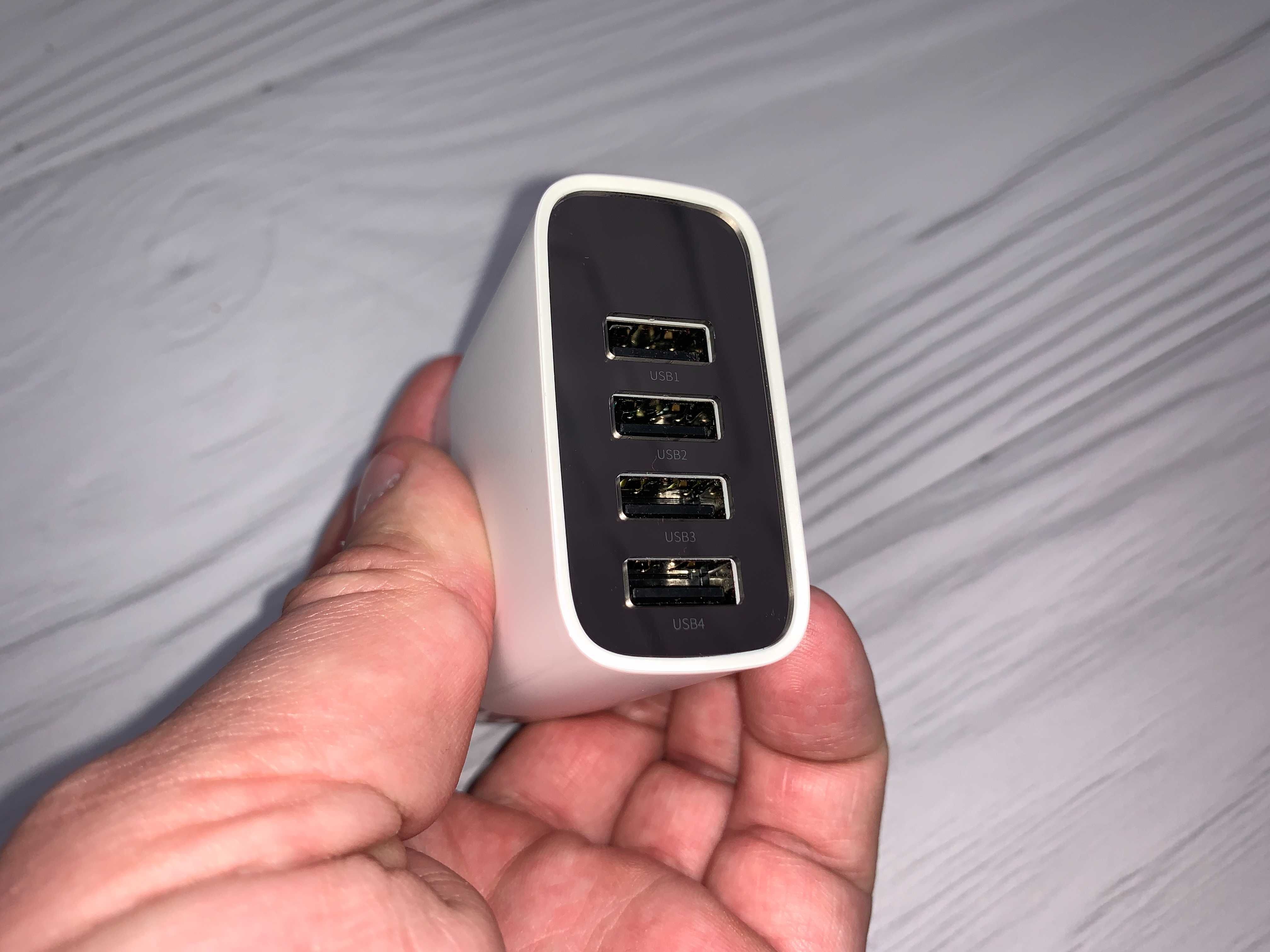 Baseus 30W (обмен/продажа) 4 usb Digital Display power adapter