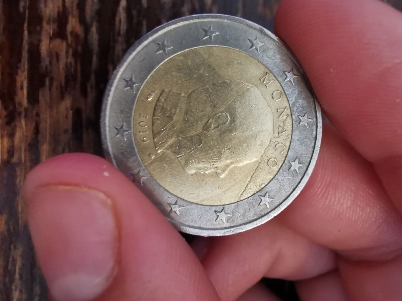 Moeda do Mónaco de 2019 com defeito