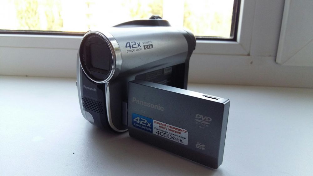 Видеокамера Panasonic Vdr D51