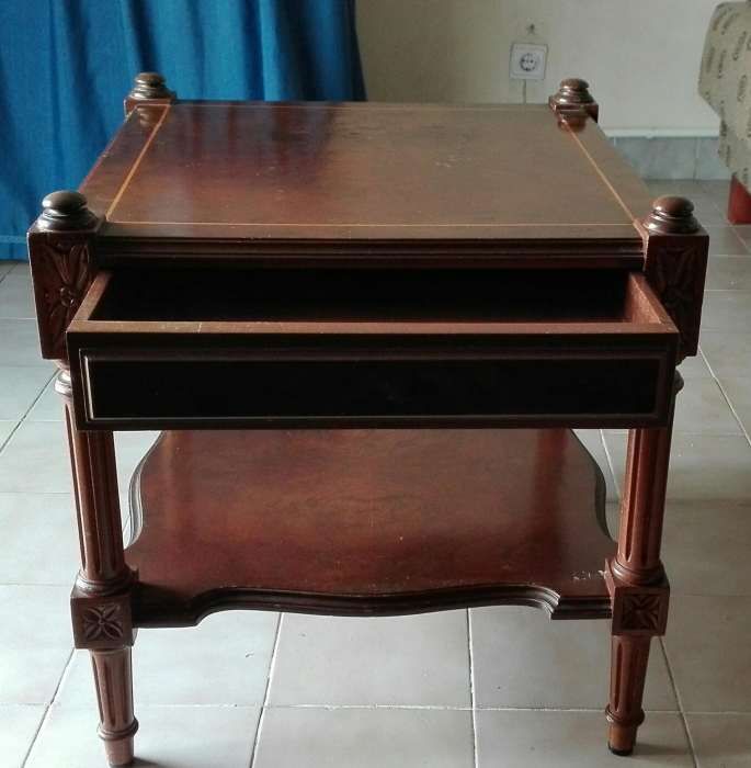 Móvel antigo boas condições