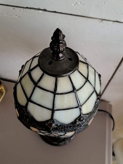 Lampka nocna stolowa Vintage Tiffany Witraz Angielska z brązu