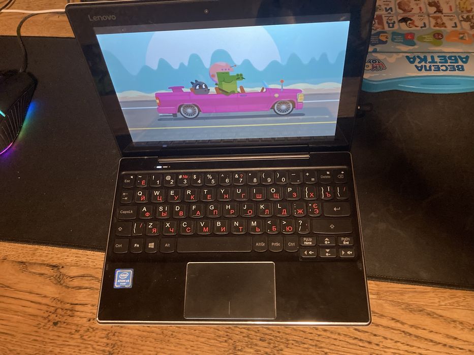 Ноутбук Lenovo IdeaPad Miix 320 10.1"  1.9Ггц/4 4/64GB