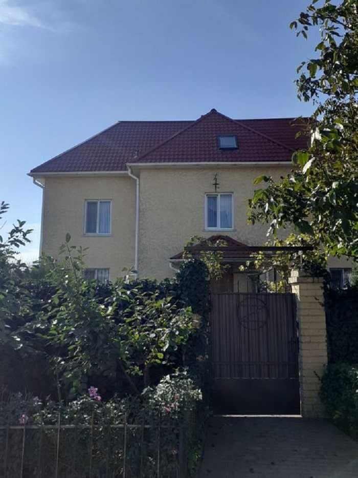 Дом для большой семьи в Одессе, район Царское Село