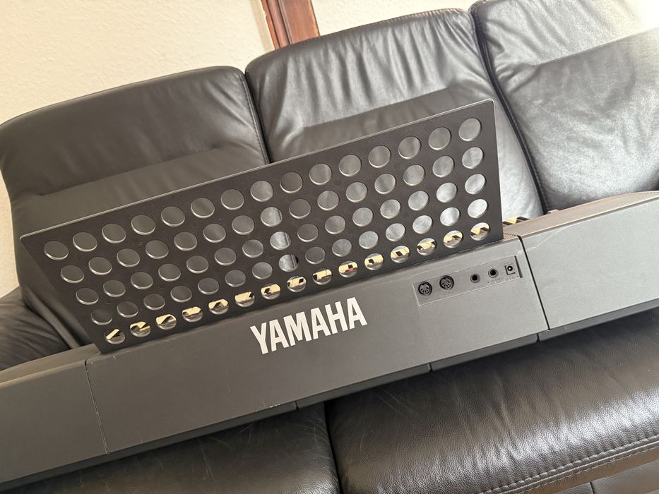 Синтезатор Yamaha psr 500