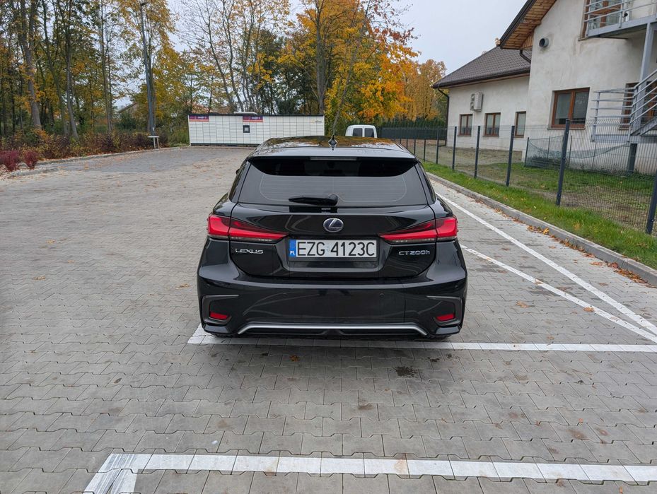Lexus CT 200H Hybryda  1.8 Gaz