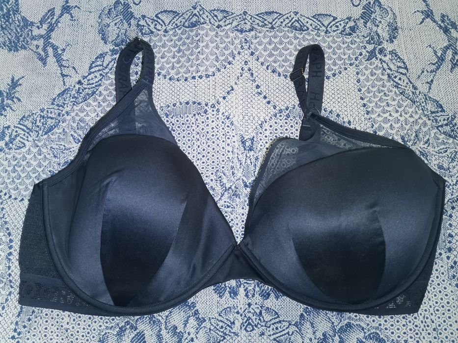 Бюстгальтер фірми Autograph.