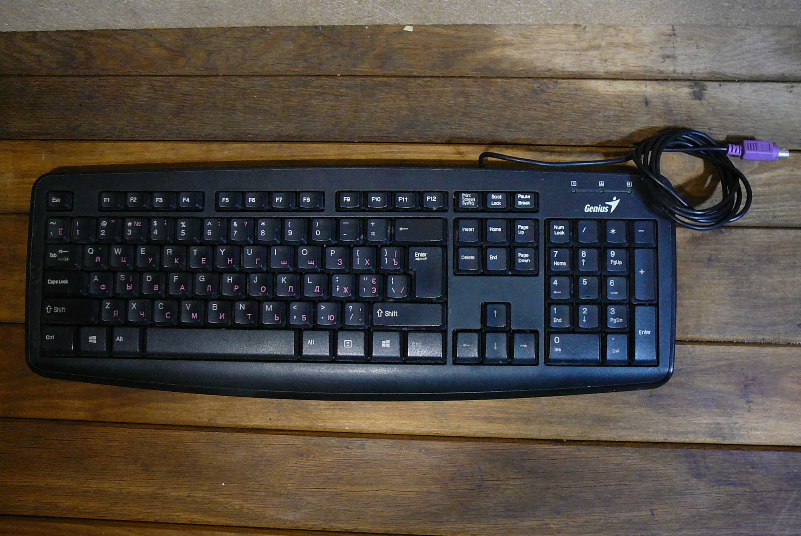 Genius WE 130 VN 1407 клавиатура компьютерная PS/2