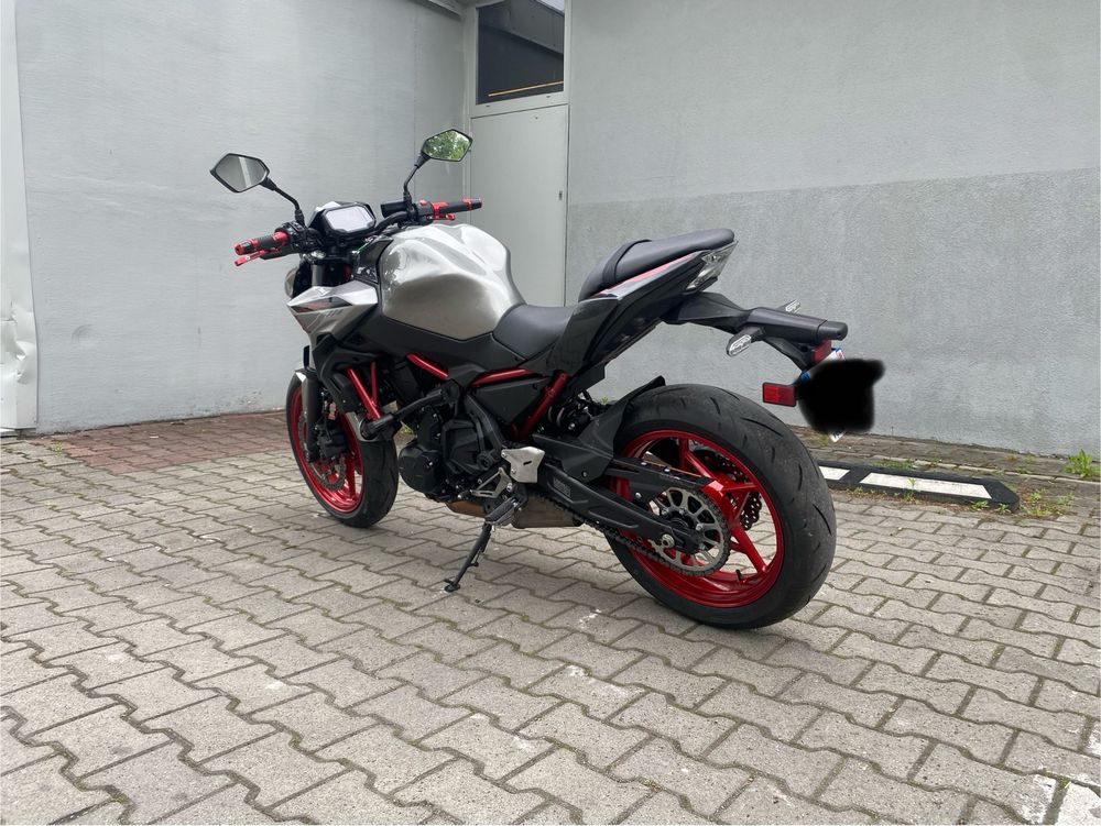 Kawasaki Z650, r2023