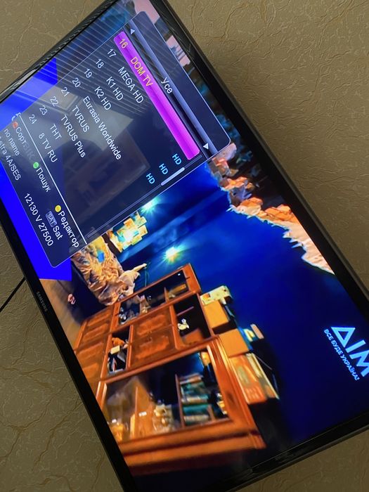 Led телевизор Samsung UE32F6330AK