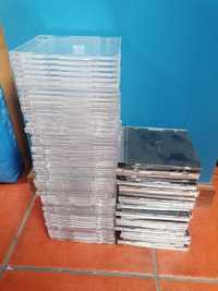 Caixas de CD / DVD transparentes e em preto