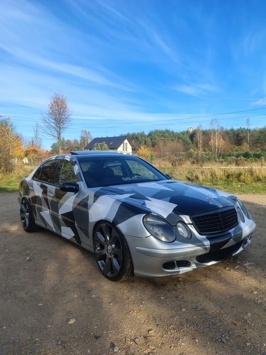 Mercedes W211 Kompressor • LED • E500 hamulce • 20” felgi • Bez rdzy!