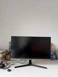 Sprzedam monitor Samsung 28” UHD 4K IPS (model LU28R550UQPXEN UR55)