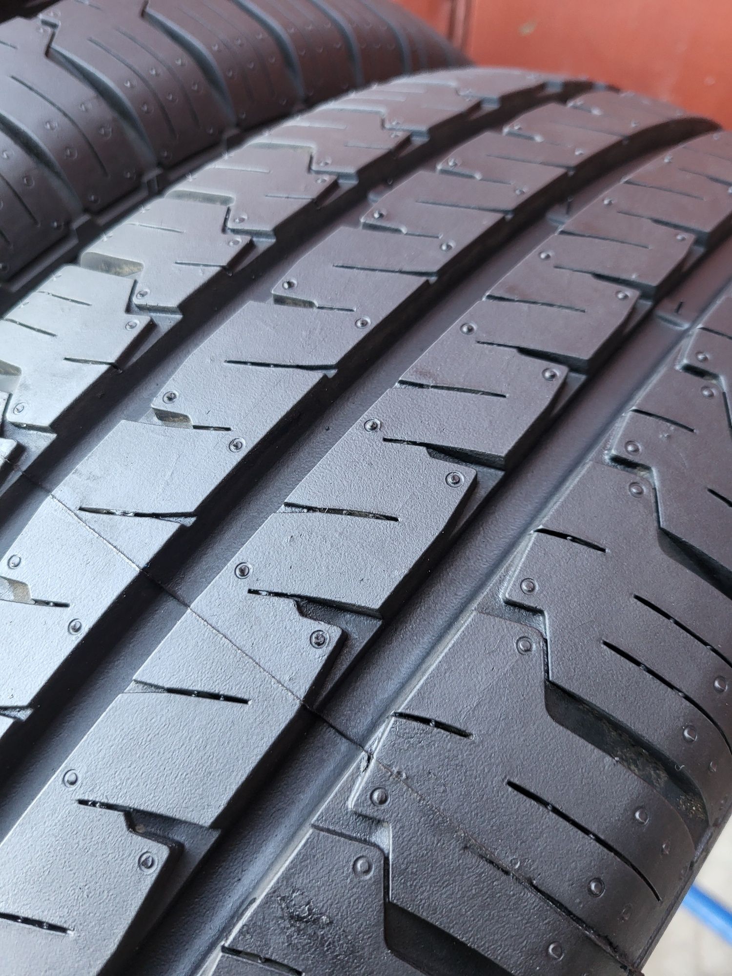 225/75/16C R16C 121/120R Hankook Vantra LT 4шт ціна за 1шт літо шини