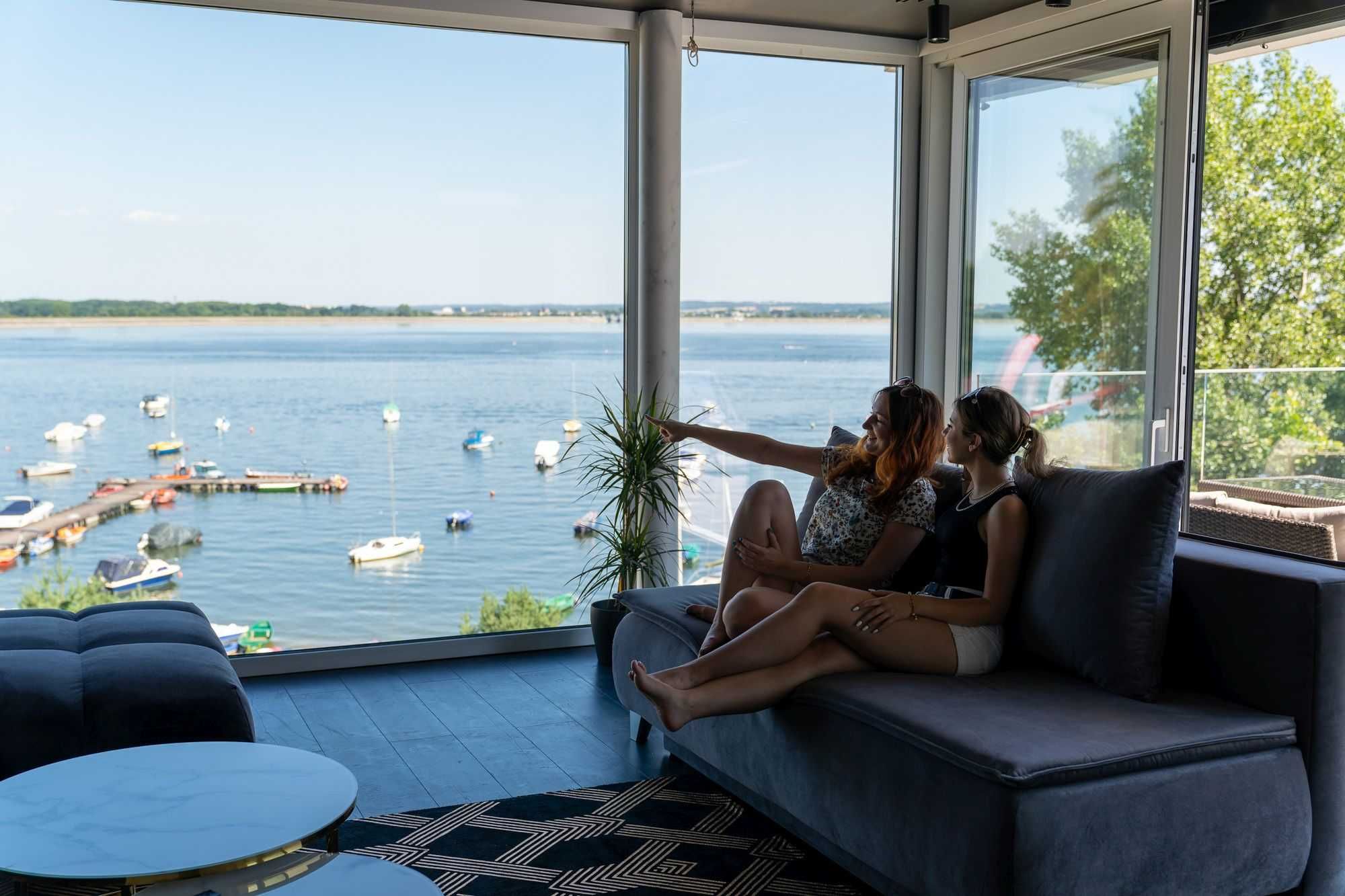 Wakacje 2025 APARTAMENT Z JACCUZI, domek nad jeziorem nyskim Nysa