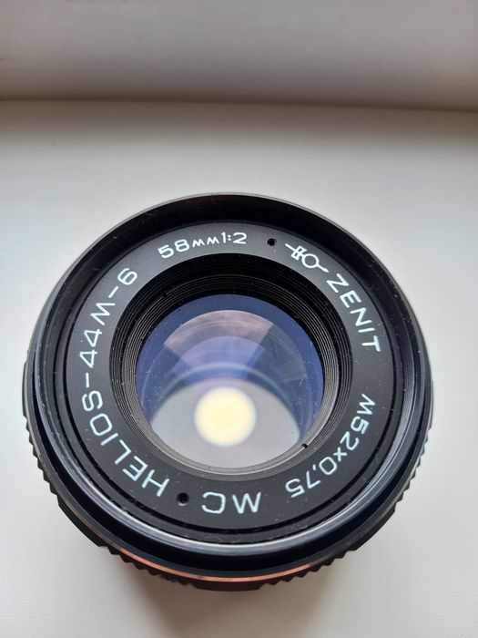 Об'єктиви HELIOS-44M-6 та HELIOS-44-2 , б/в.