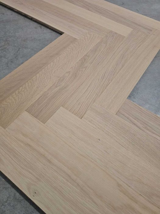 Jodełka dąb biały olej 13x70x490 (6 mm warstwa) 27 m2