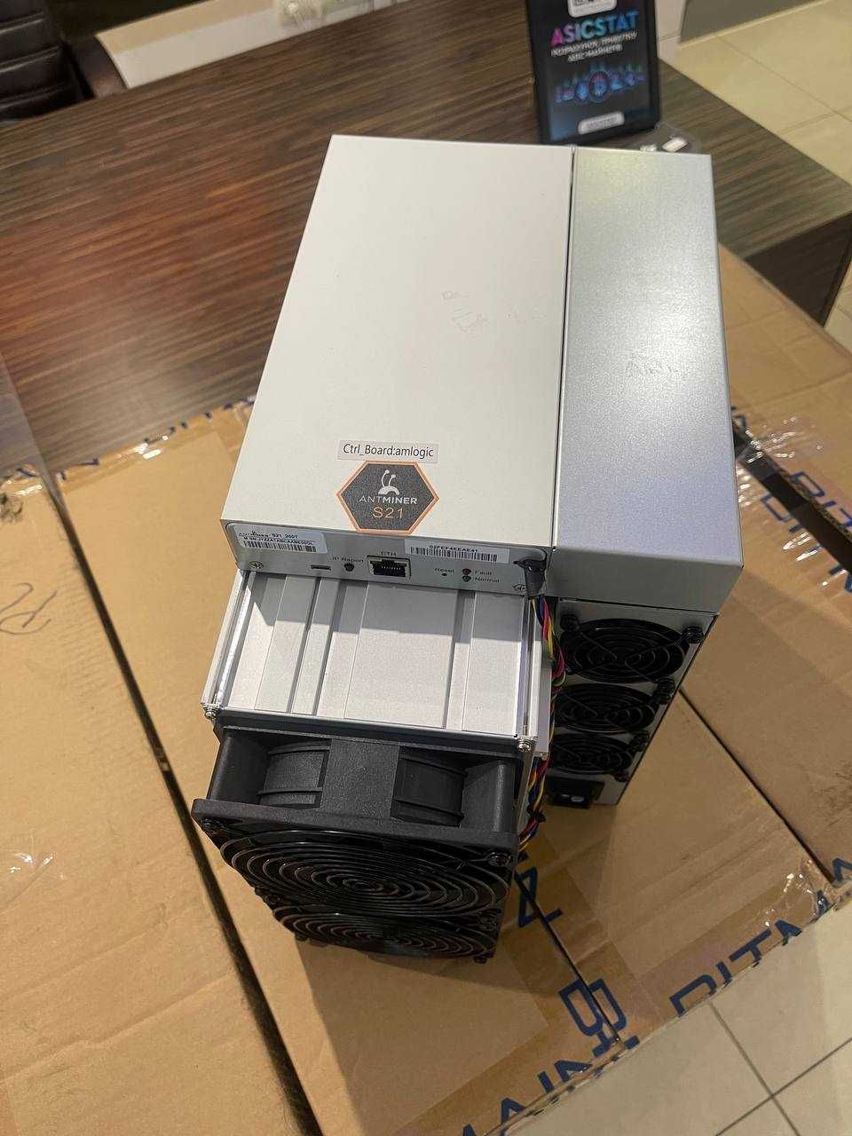 Новинка! Antminer S21 200T Bitmain Asic Асик
